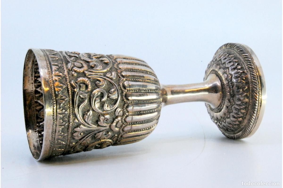 Antig&uuml;edades: C&aacute;liz de plata - Foto 6