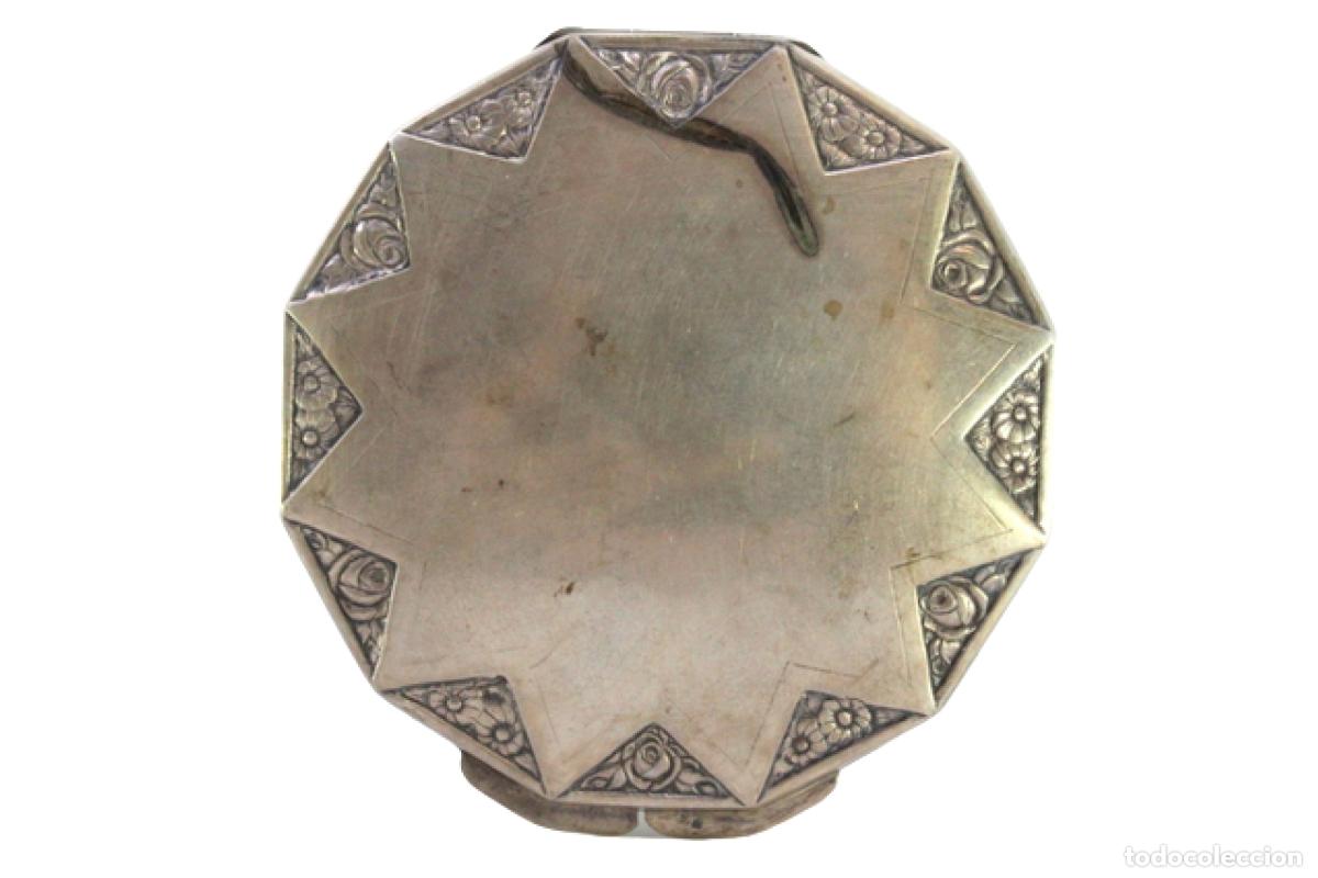 Antig&uuml;edades: Estuche de belleza plateado - Foto 1