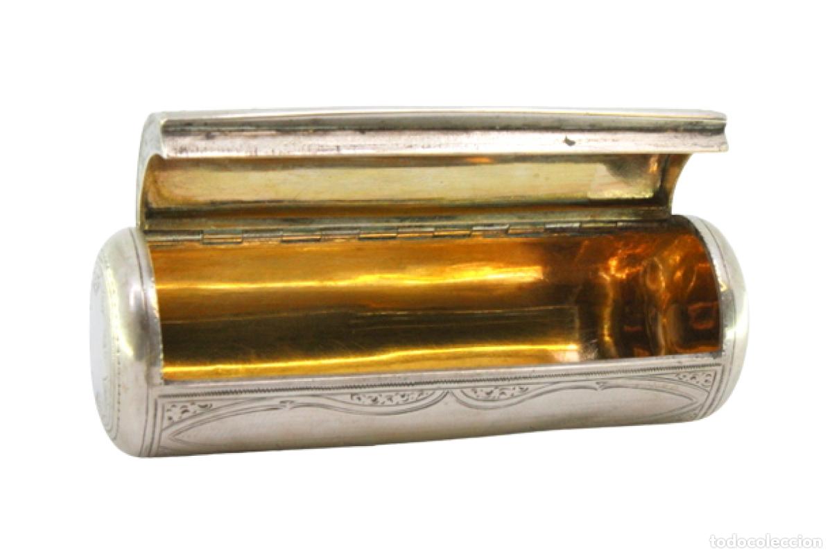 Antig&uuml;edades: Estuche de belleza plateado - Foto 1