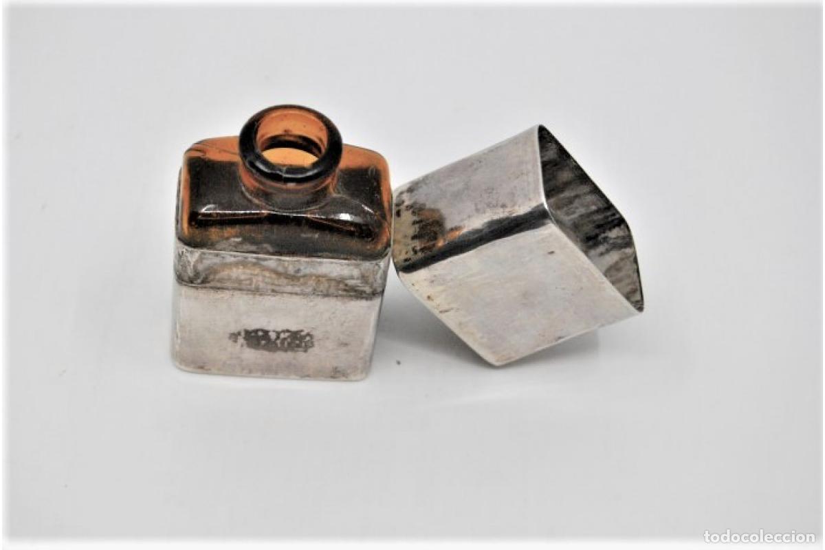 Antig&uuml;edades: Botella de plata para perfume. - Foto 4