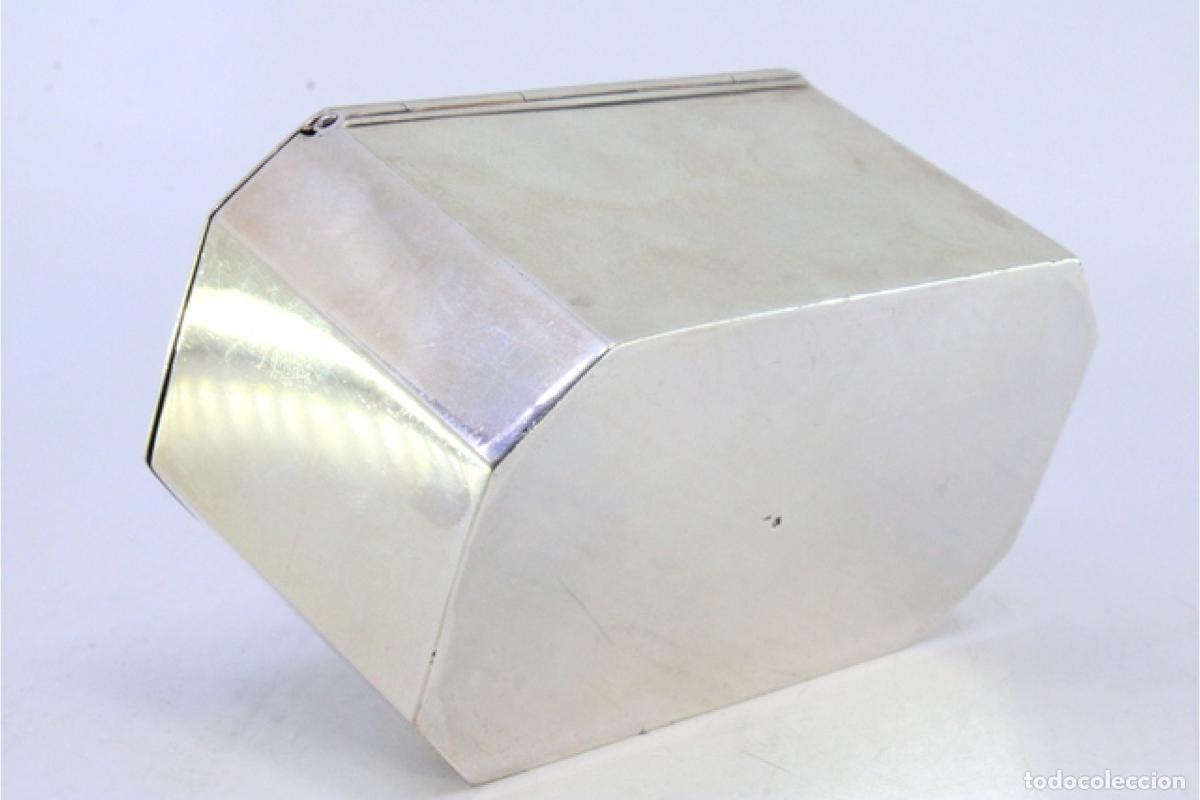 Antig&uuml;edades: Caja de plata - Foto 2