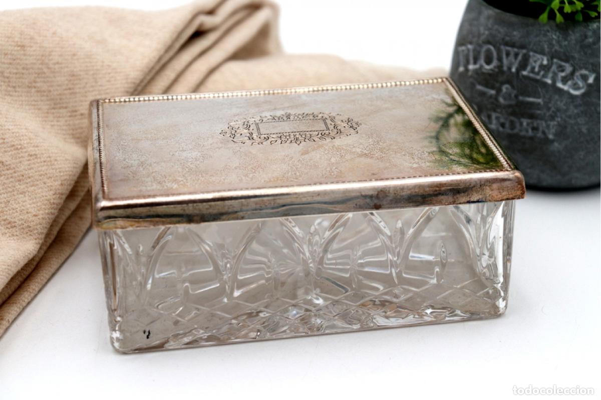 Antig&uuml;edades: Caja en cristal facetado y plata. - Foto 3