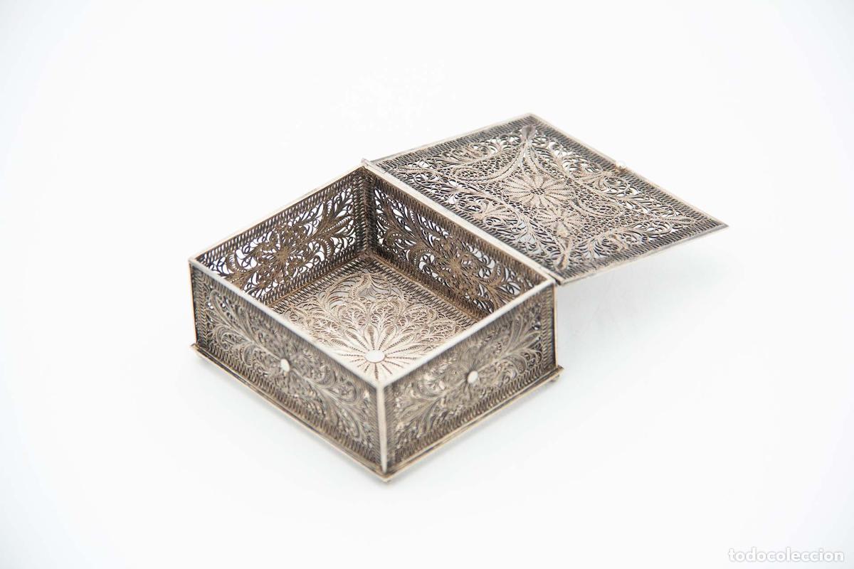 Antig&uuml;edades: Caja de joyer&iacute;a de plata - Foto 2