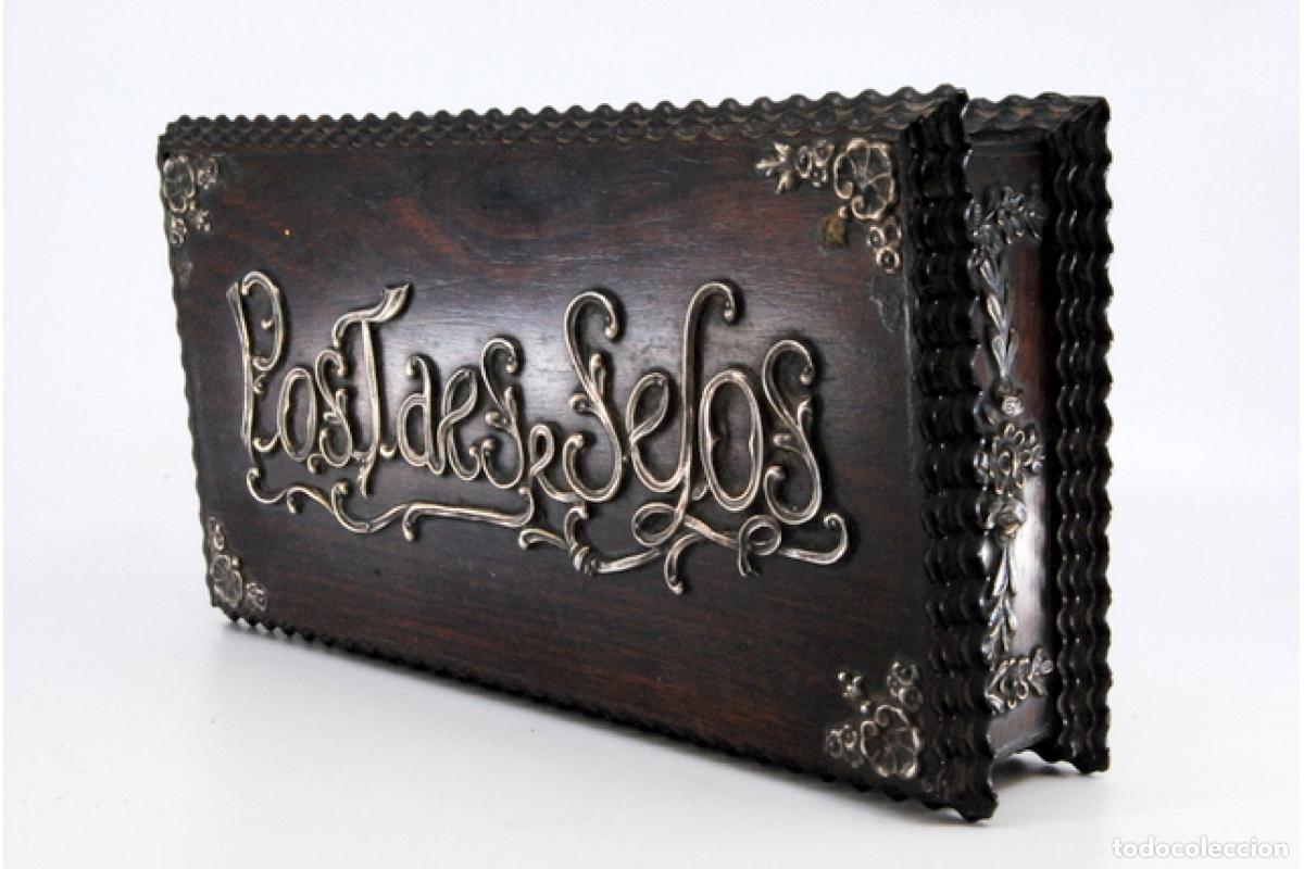 Antig&uuml;edades: Caja de madera y plata para sellos. - Foto 7