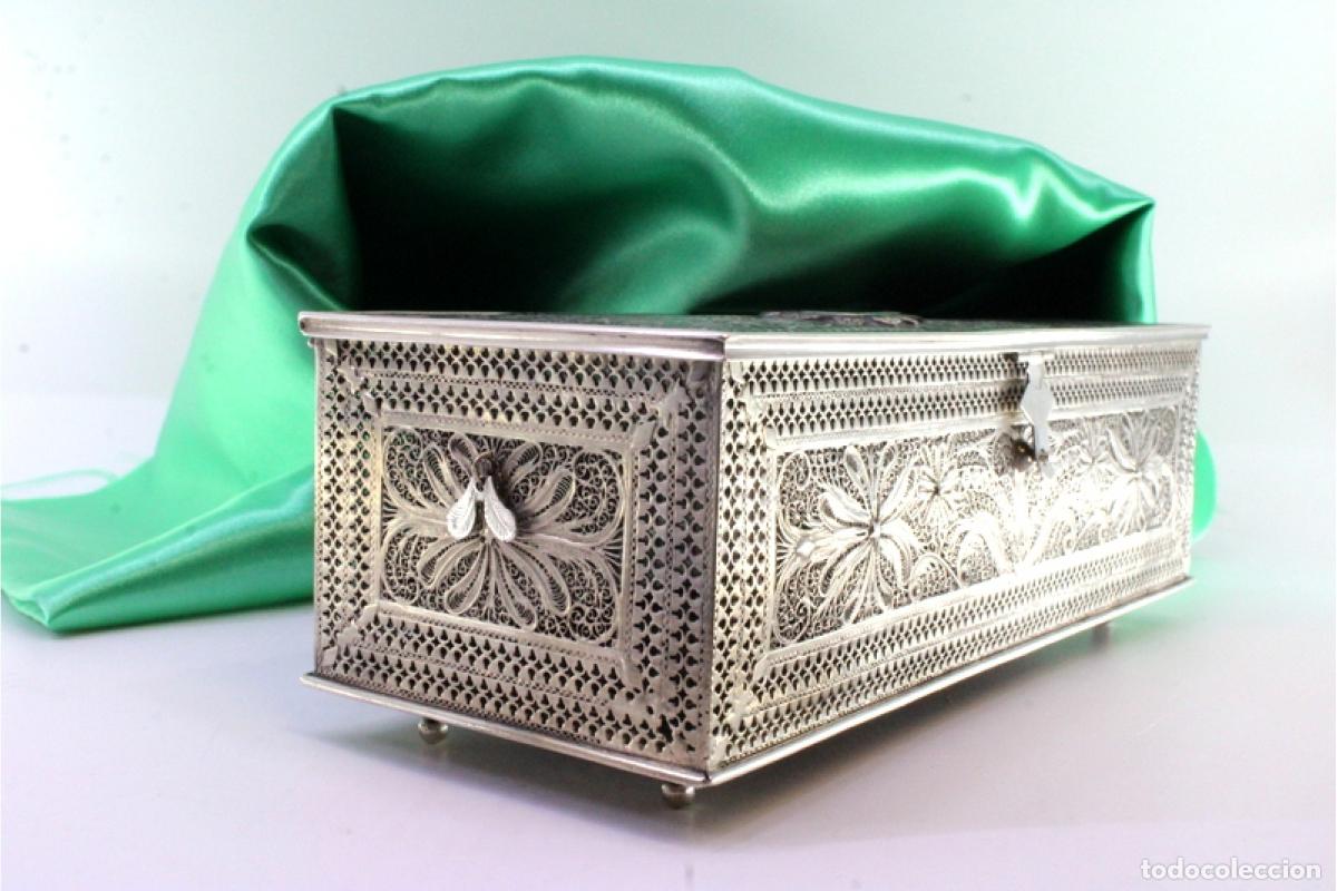 Antig&uuml;edades: Caja de filigrana de plata - Foto 6