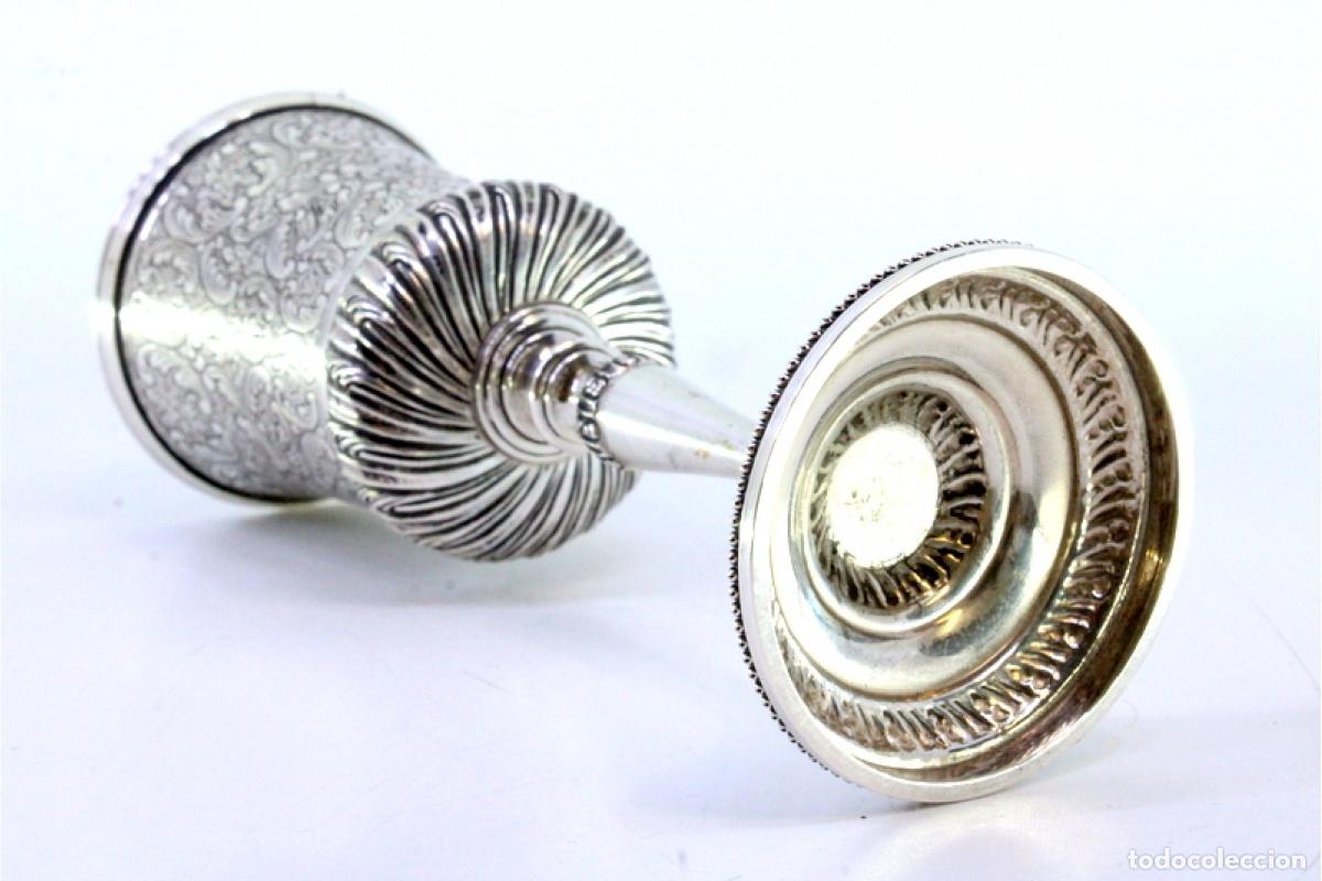 Antig&uuml;edades: C&aacute;liz de plata - Foto 5