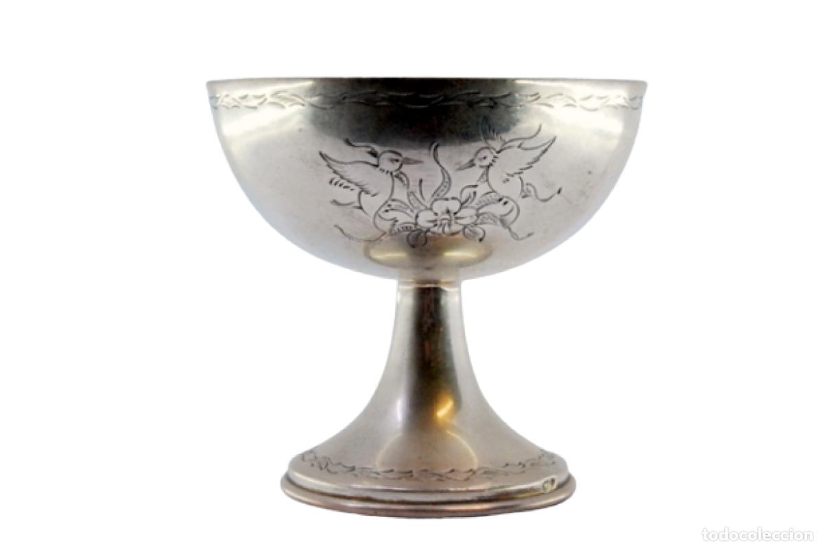 Antig&uuml;edades: C&aacute;liz de plata - Foto 1