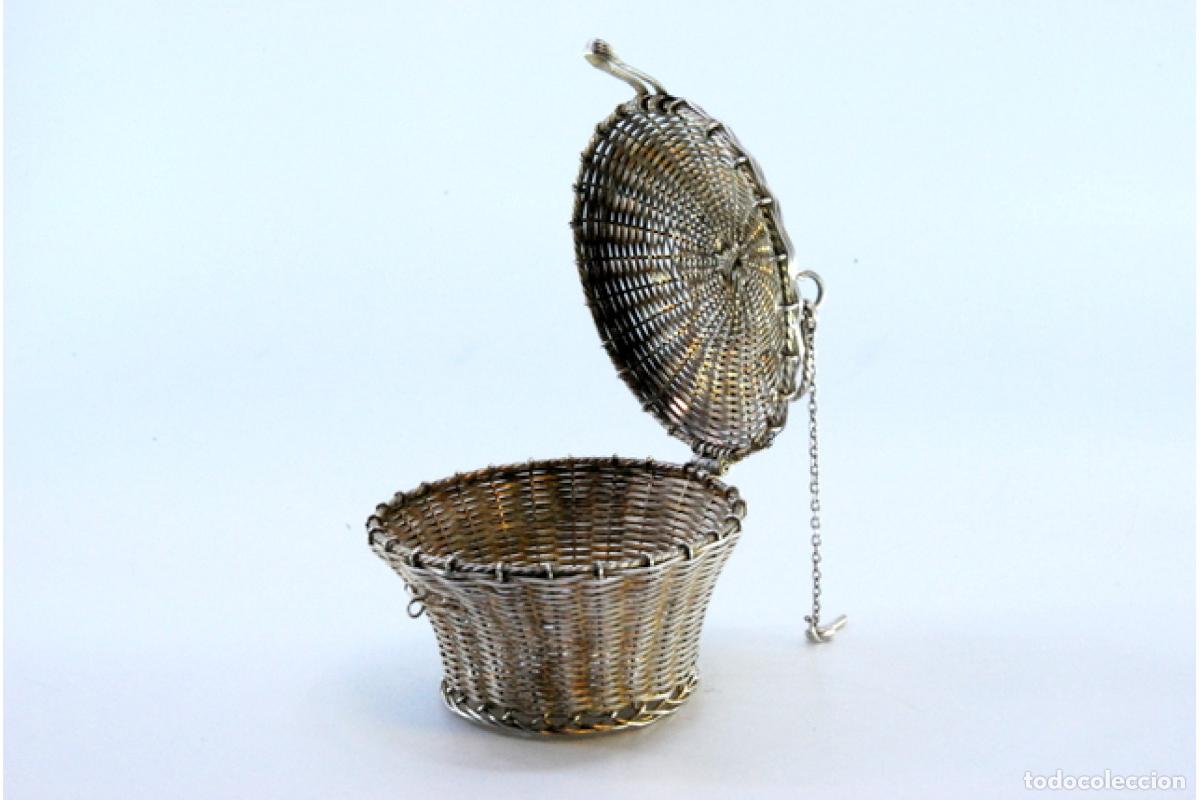 Antig&uuml;edades: Cesta de plata - Foto 4