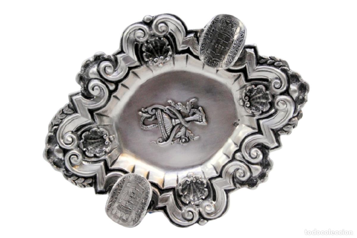 Antig&uuml;edades: Cenicero de plata - Foto 1
