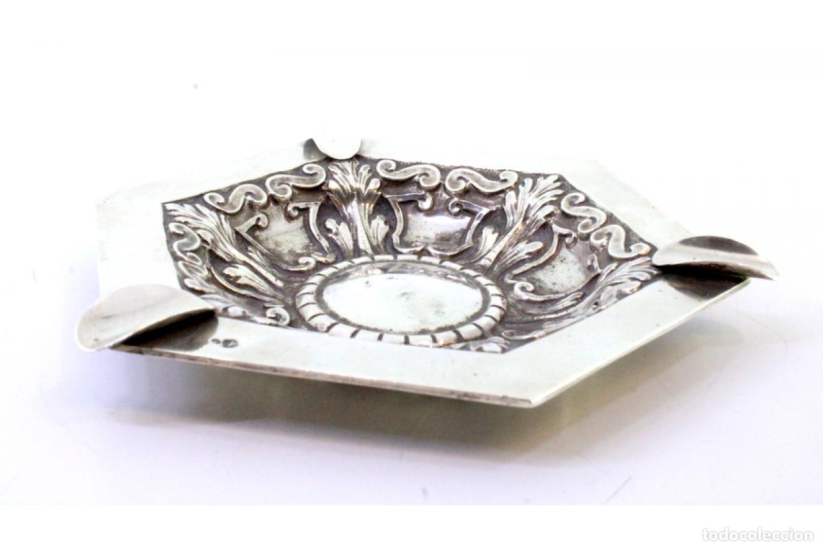 Antig&uuml;edades: Cenicero de plata - Foto 2