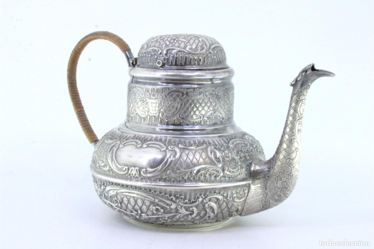 Antig&uuml;edades: tetera de plata - Foto 2