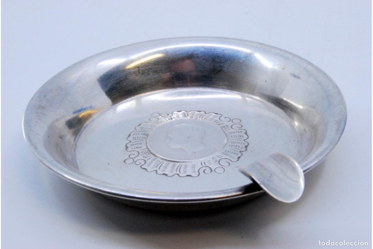 Antig&uuml;edades: Cenicero de plata - Foto 2