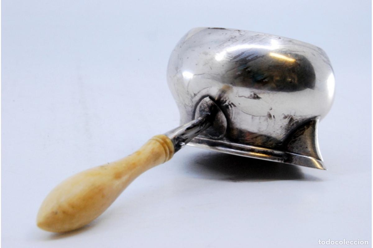 Antig&uuml;edades: cazuela de plata - Foto 2