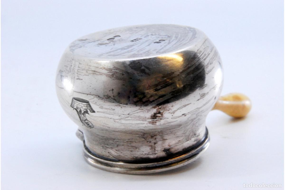 Antig&uuml;edades: cazuela de plata - Foto 3
