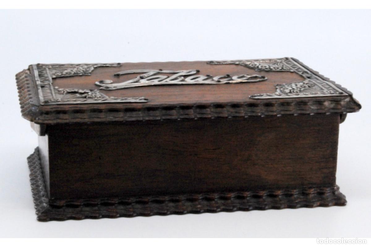 Antig&uuml;edades: Caja de tabaco, fabricada en madera y plata. - Foto 10