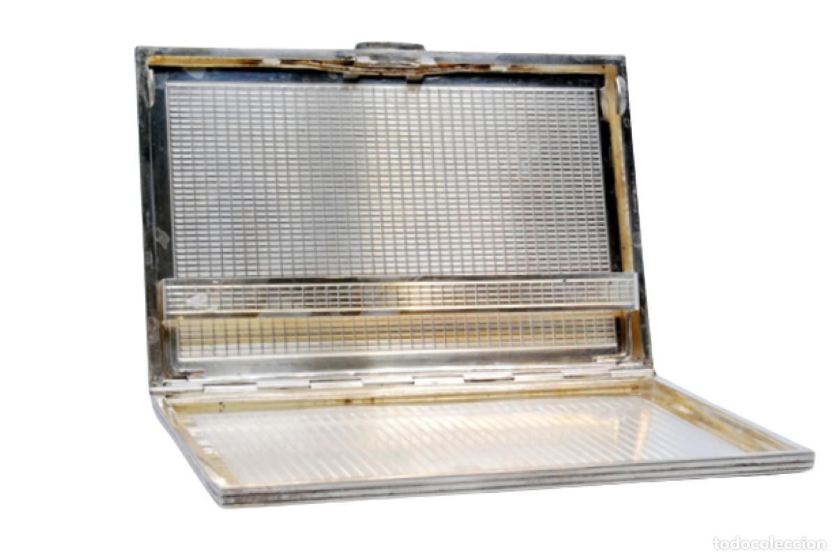 Antig&uuml;edades: Caja de cigarrillos, plateada - Foto 1