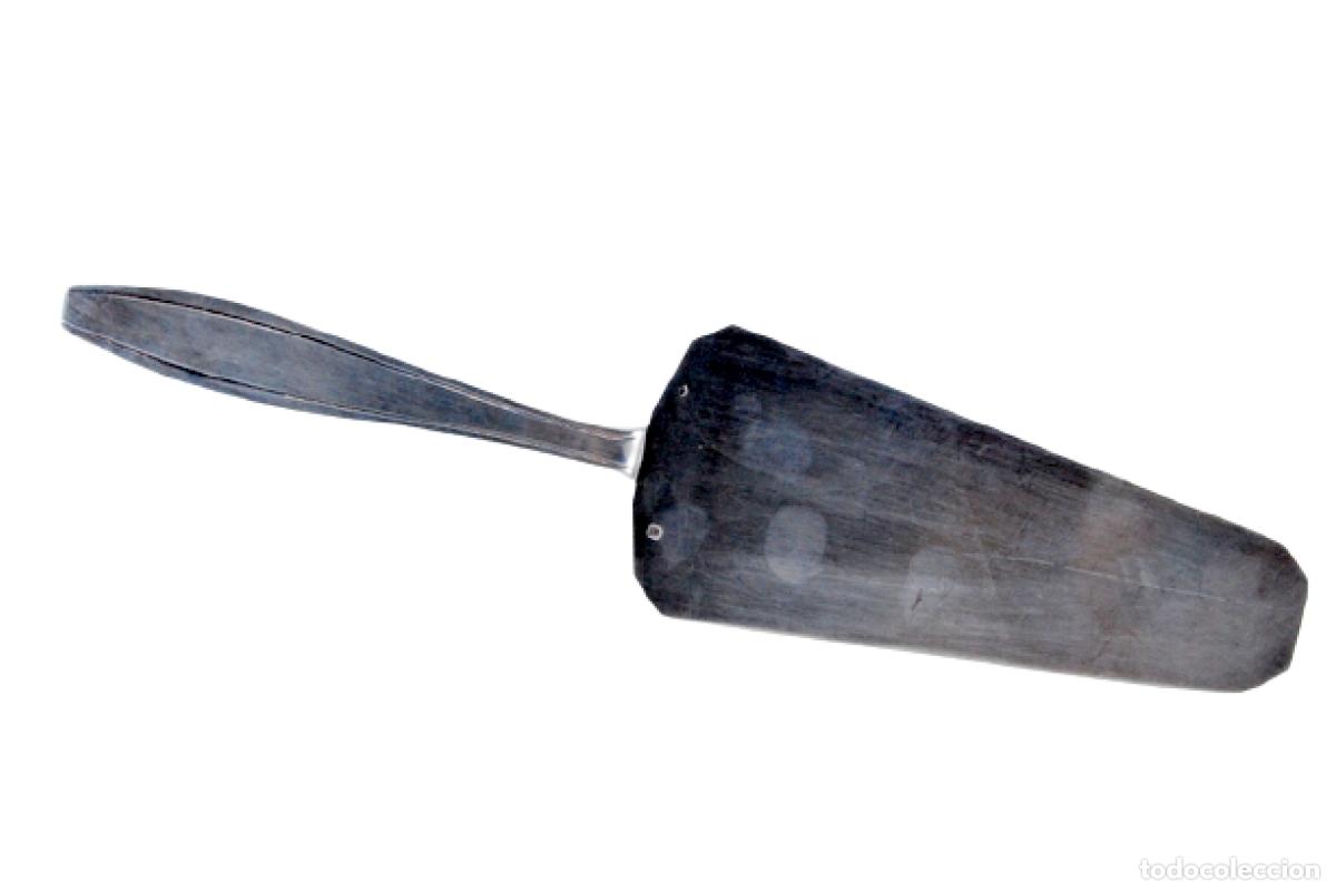 Antig&uuml;edades: Esp&aacute;tula de plata, para servir pasteles. - Foto 1