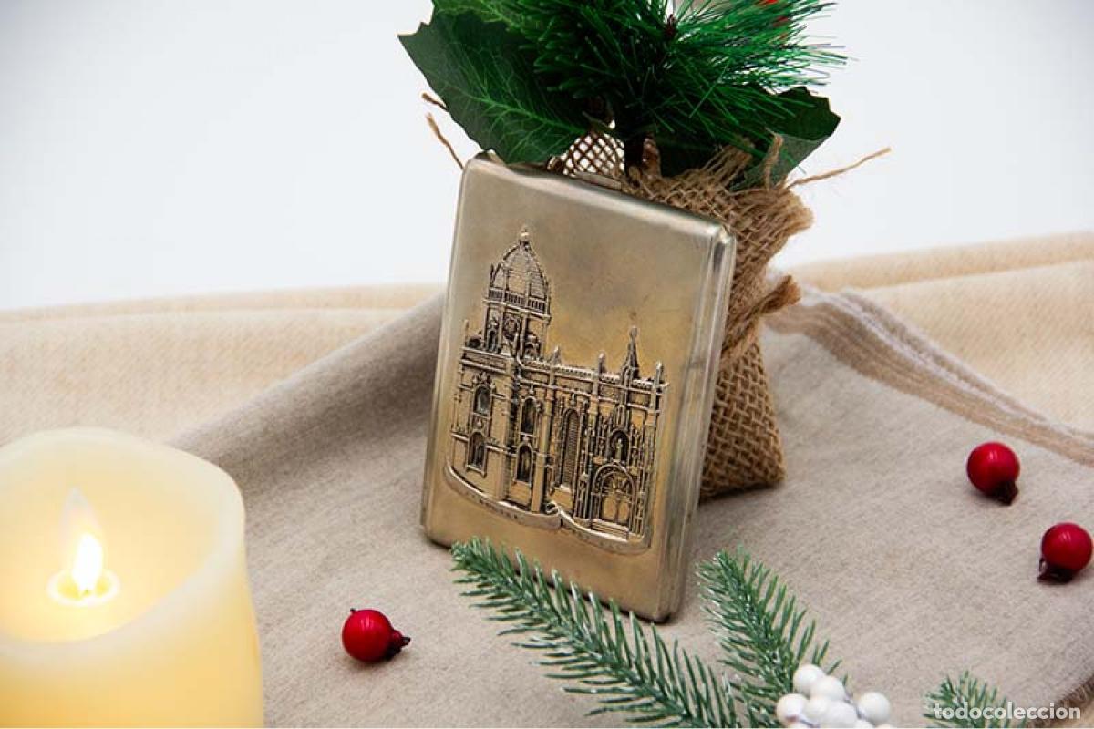 Antiquit&eacute;s: Caja de cigarrillos, plateada