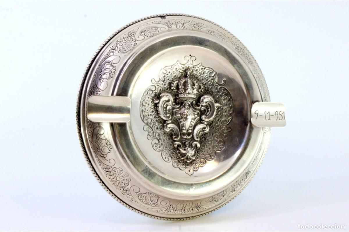 Antig&uuml;edades: Cenicero de plata - Foto 3