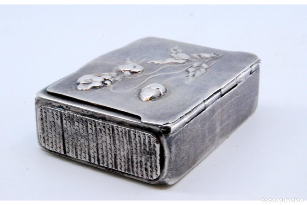 Antig&uuml;edades: Caja de cerillas de plata - Foto 2