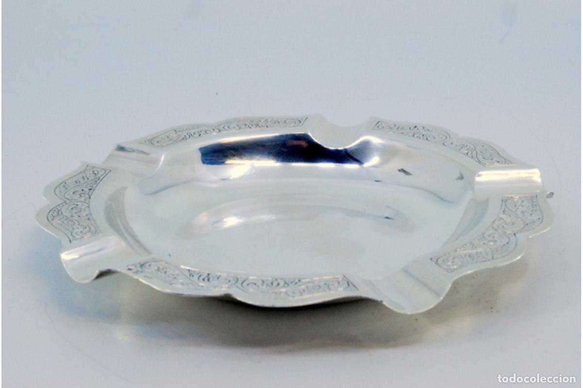 Antig&uuml;edades: Cenicero de plata - Foto 3