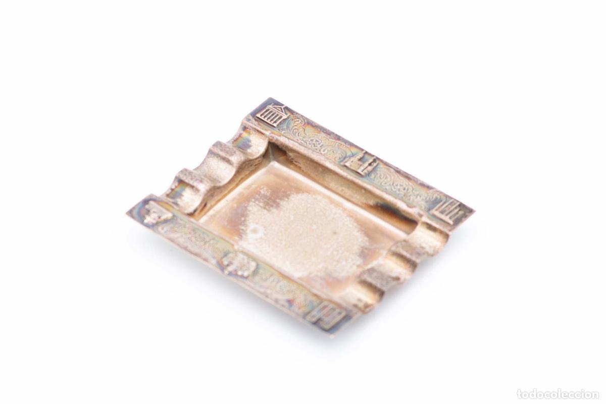 Antiques: Cenicero de plata