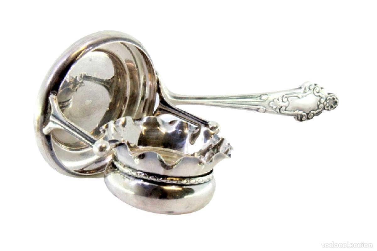 Antig&uuml;edades: Colador de t&eacute;, en plata - Foto 1