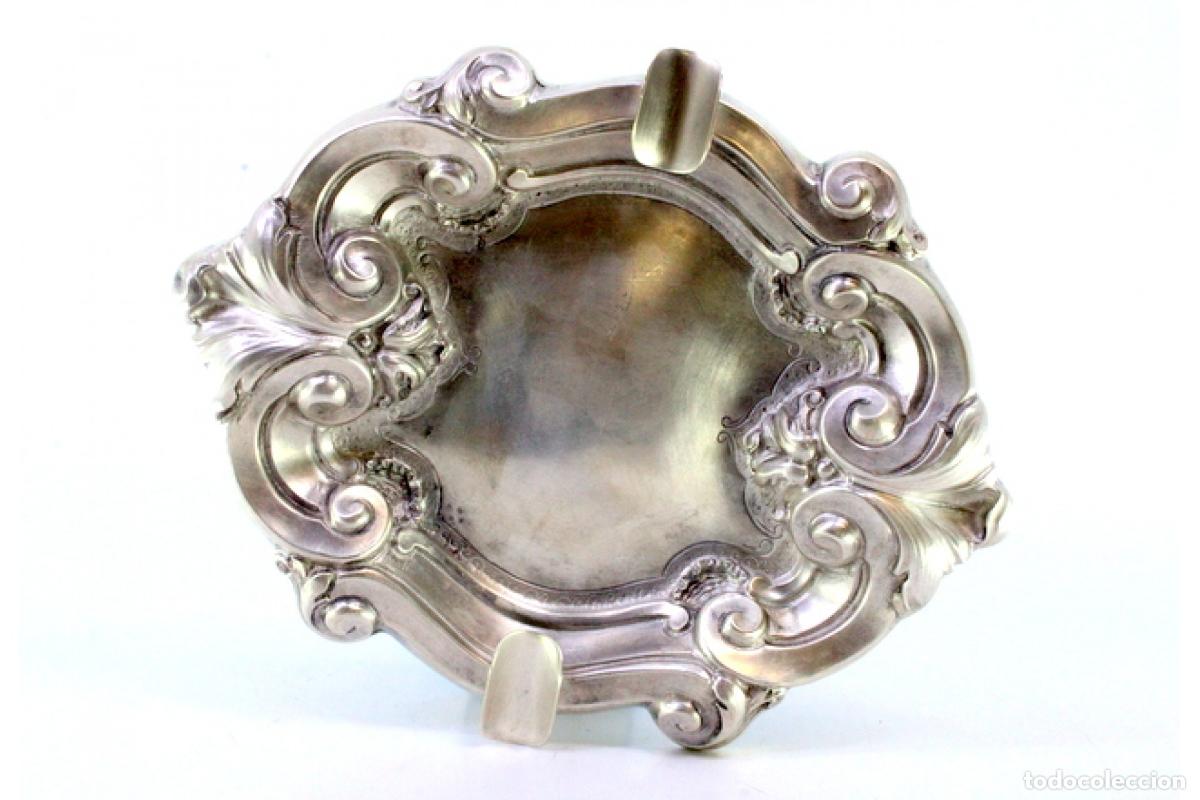 Antig&uuml;edades: Cenicero de plata - Foto 2