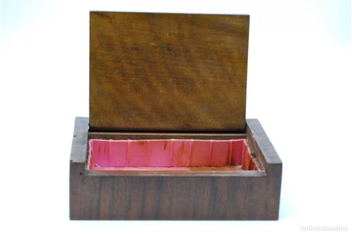 Antig&uuml;edades: Joyero, fabricado en madera y plata. - Foto 2
