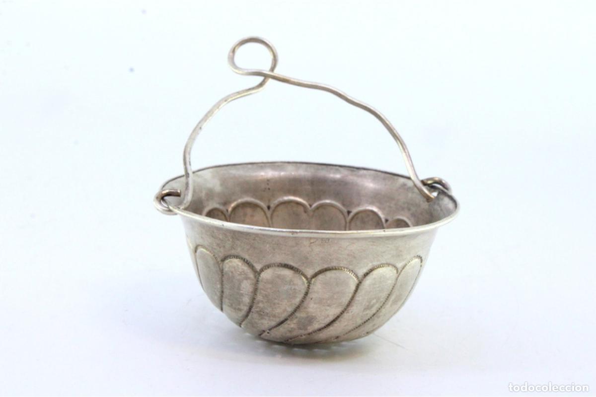 Antig&uuml;edades: Colador de t&eacute;, en plata - Foto 2