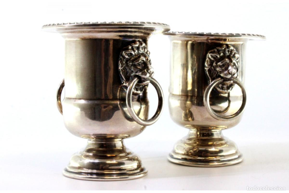 Antig&uuml;edades: Conjunto de urnas de plata - Foto 2