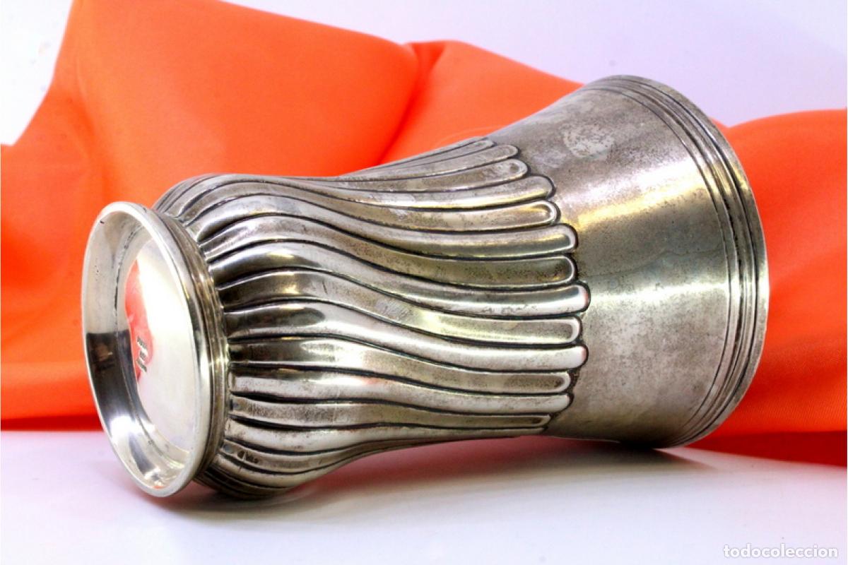 Antig&uuml;edades: copa de plata - Foto 4