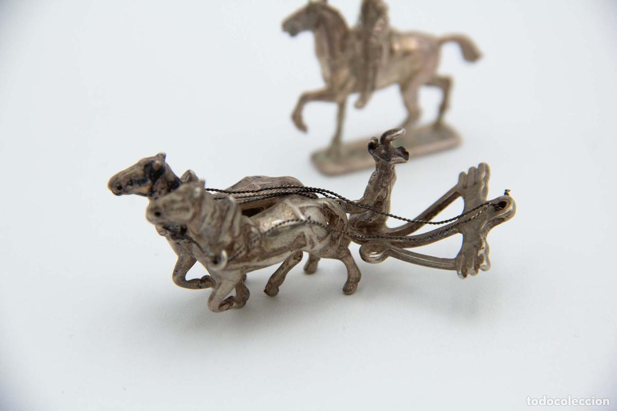 Antig&uuml;edades: Conjunto de 13 figuras militares de plata - Foto 8