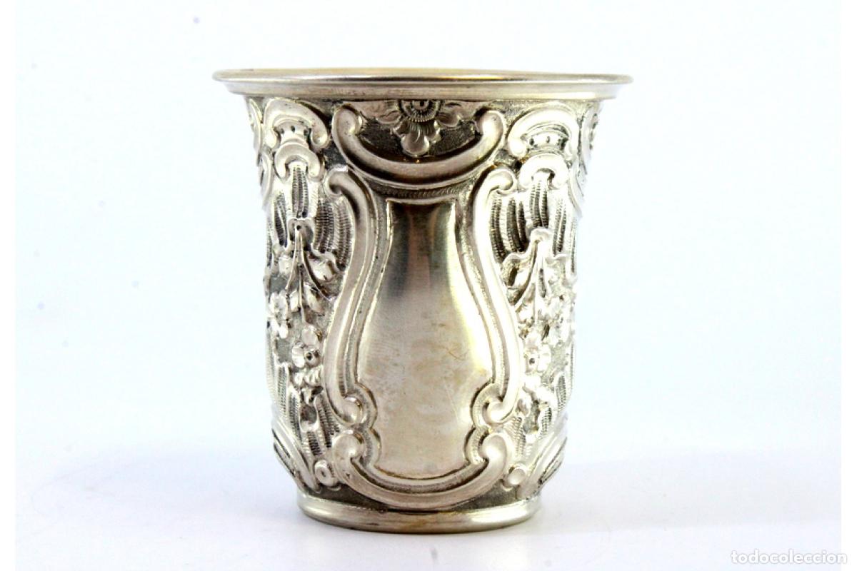 Antig&uuml;edades: copa de plata - Foto 2