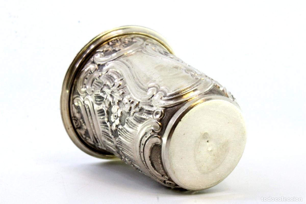 Antig&uuml;edades: copa de plata - Foto 3