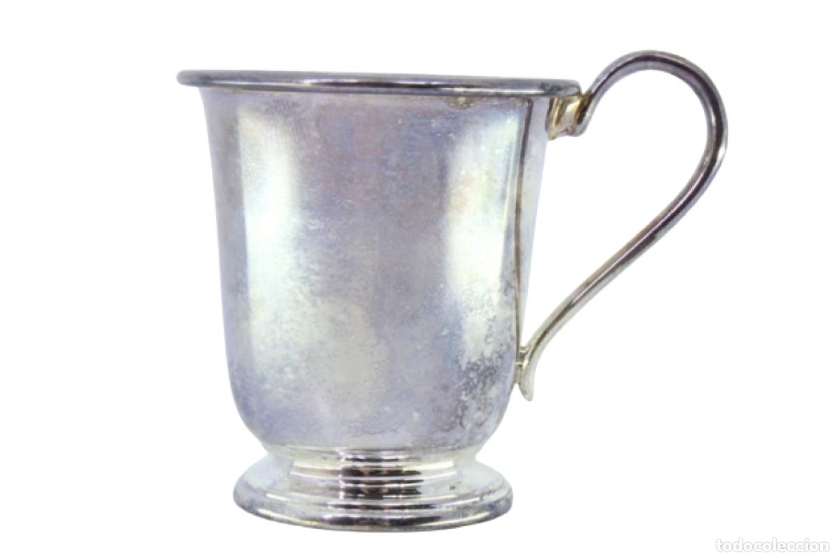 Antig&uuml;edades: copa de plata - Foto 1