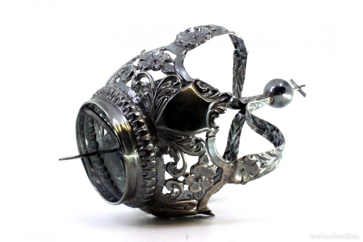 Antig&uuml;edades: Corona de plata - Foto 2