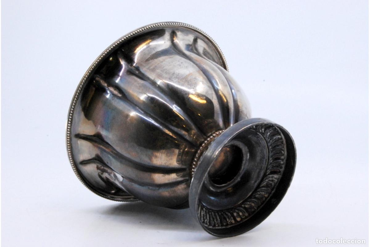 Antig&uuml;edades: copa de plata - Foto 6