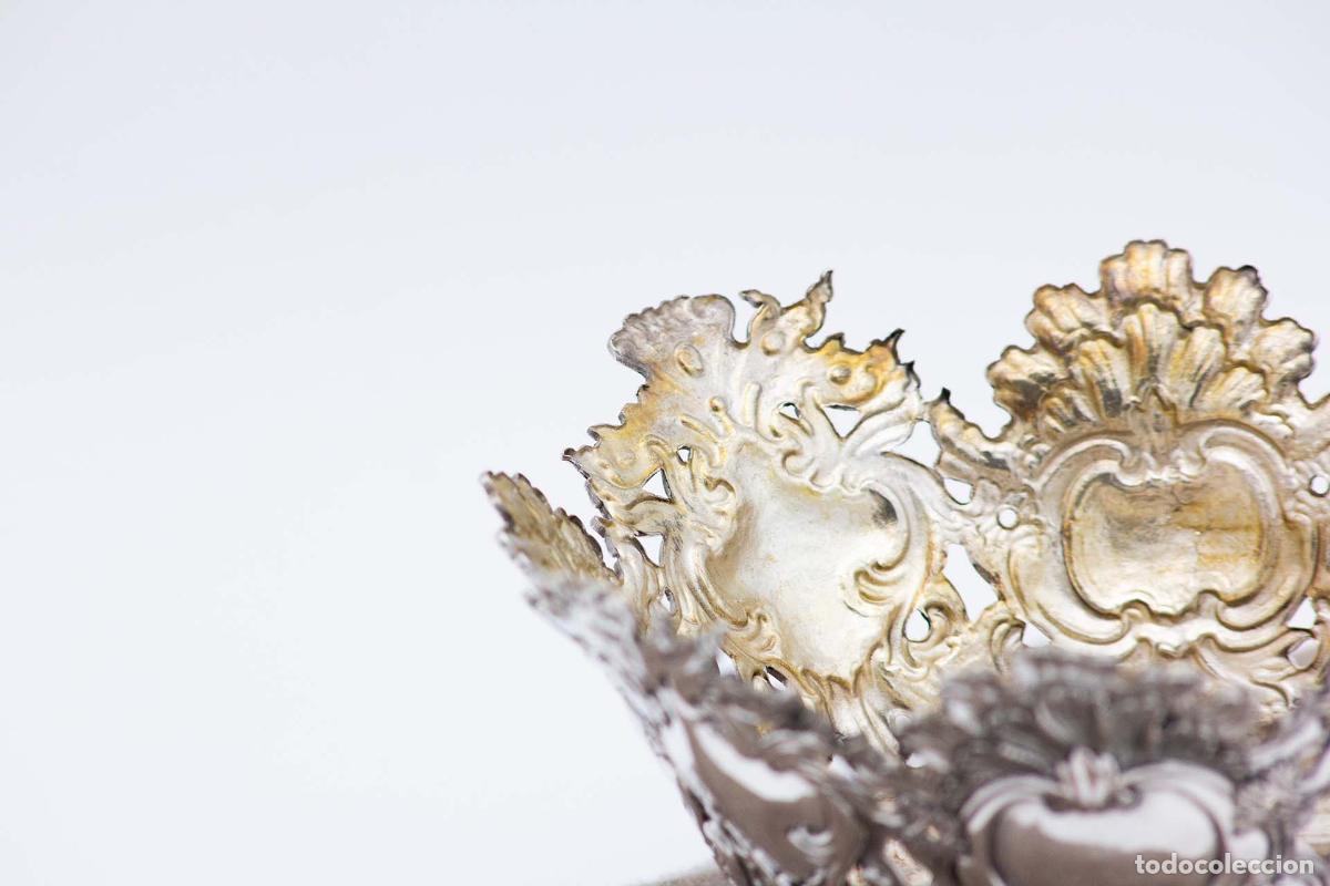Antig&uuml;edades: Corona de plata - Foto 3
