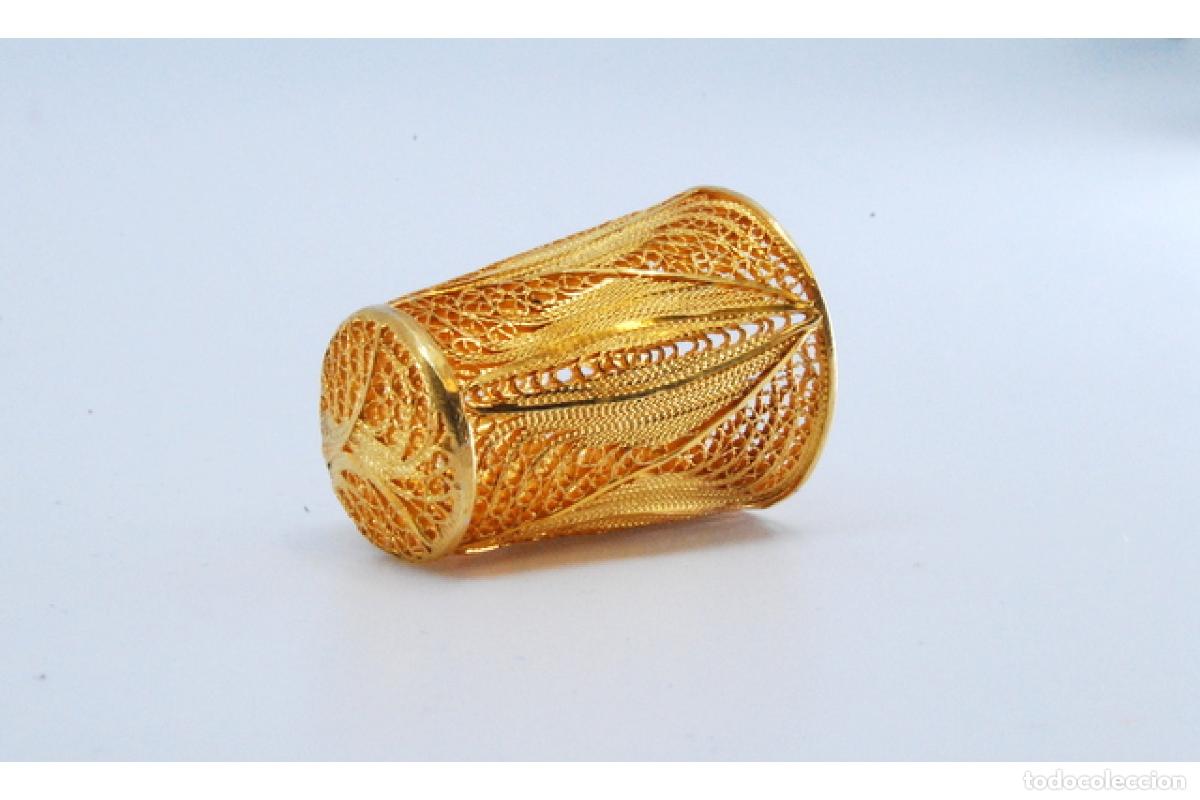 Antig&uuml;edades: Dedal en filigrana de plata dorada - Foto 8