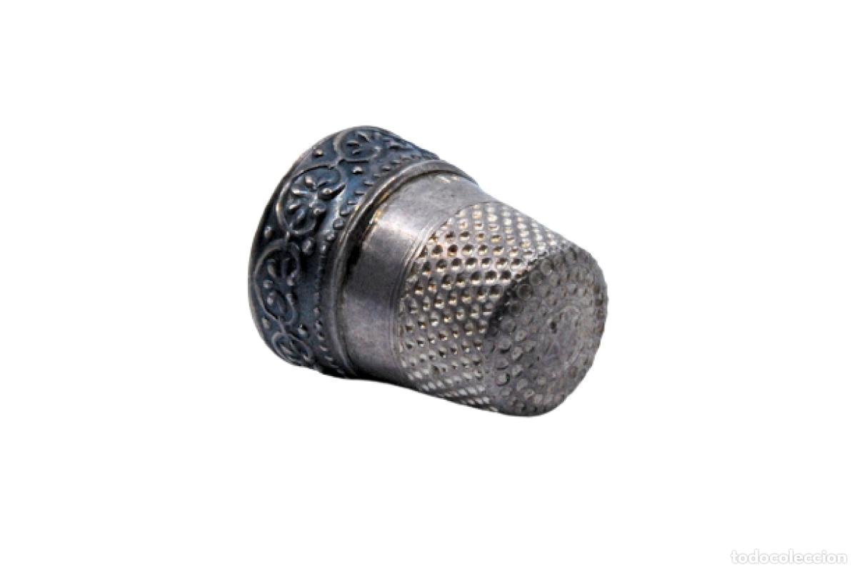 Antiquit&auml;ten: dedal de plata