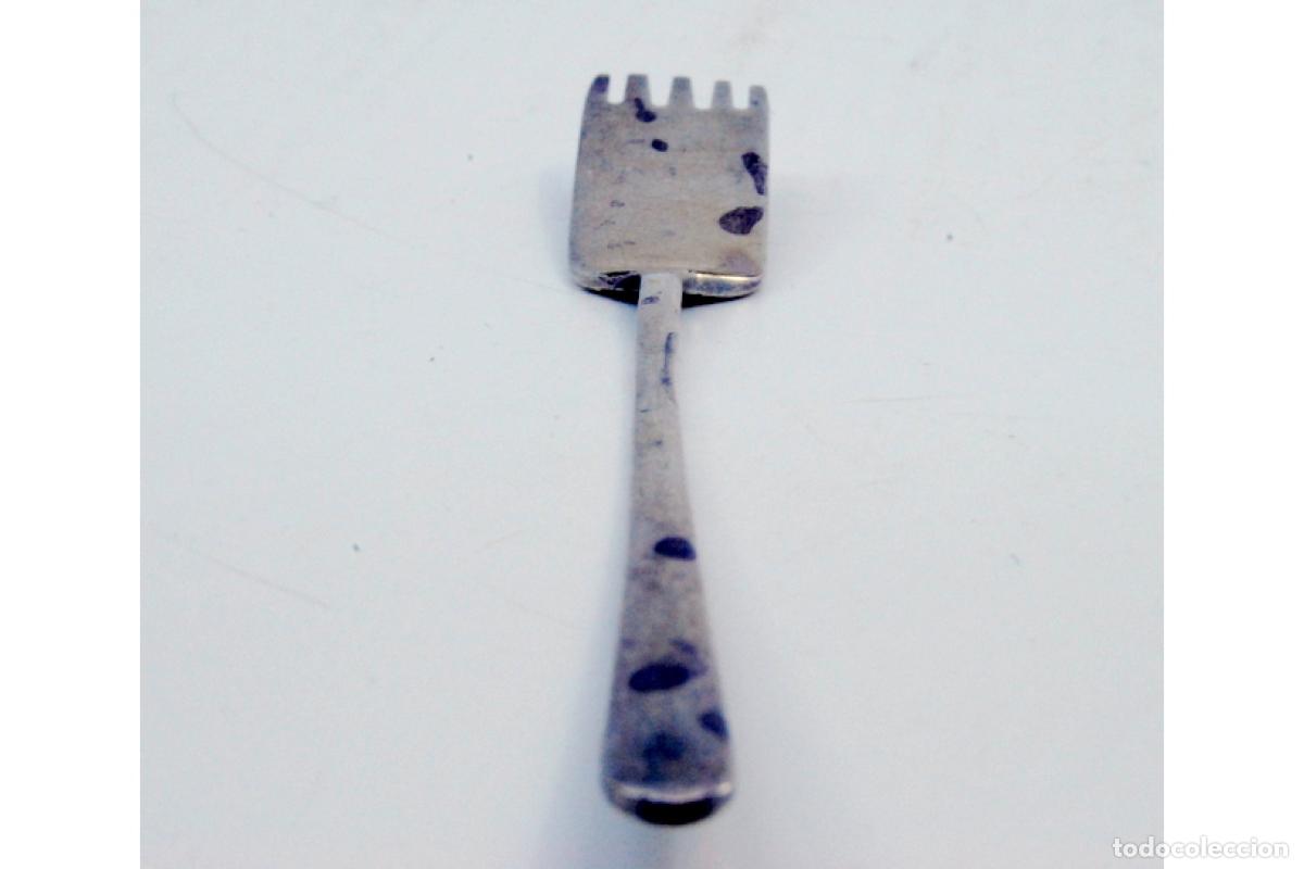 Antig&uuml;edades: Tenedor de plata para servir - Foto 3