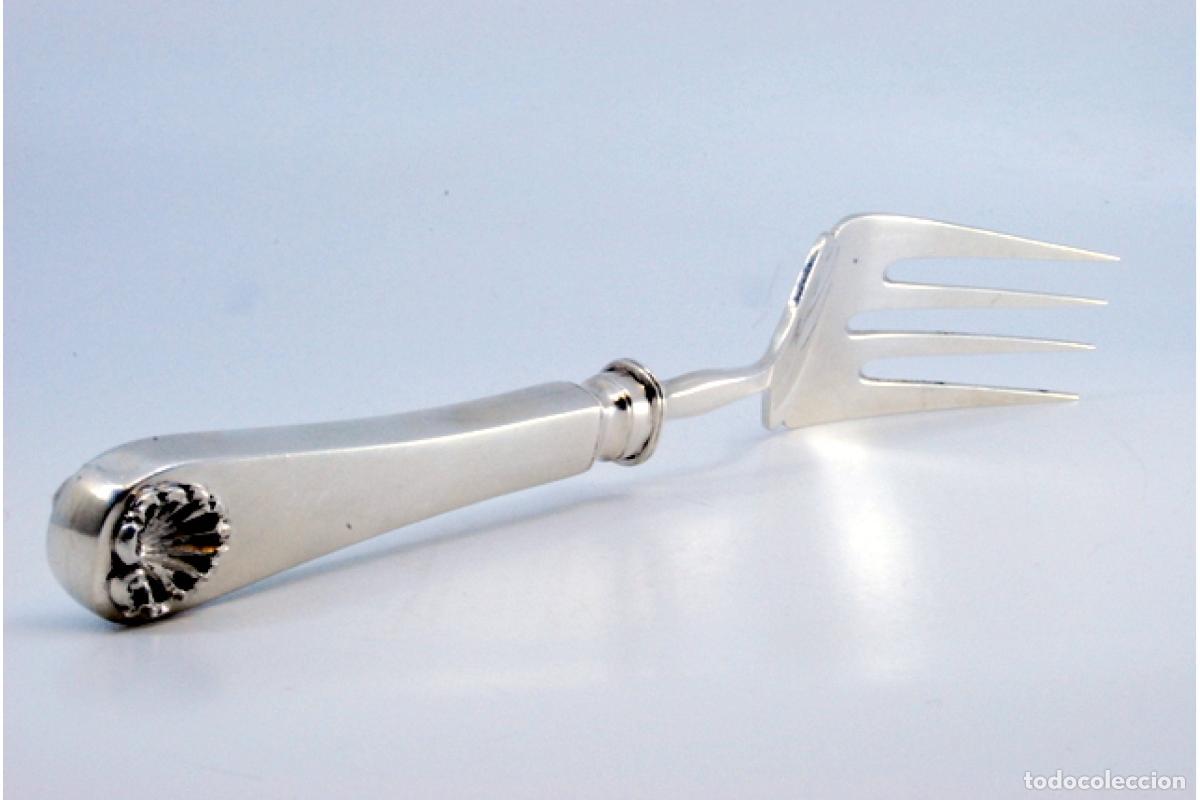 Antig&uuml;edades: Tenedor de plata, para servir pescado - Foto 2