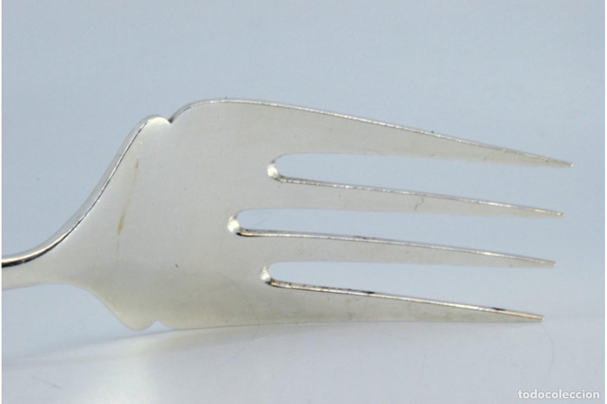 Antig&uuml;edades: Tenedor de plata, para servir pescado - Foto 4