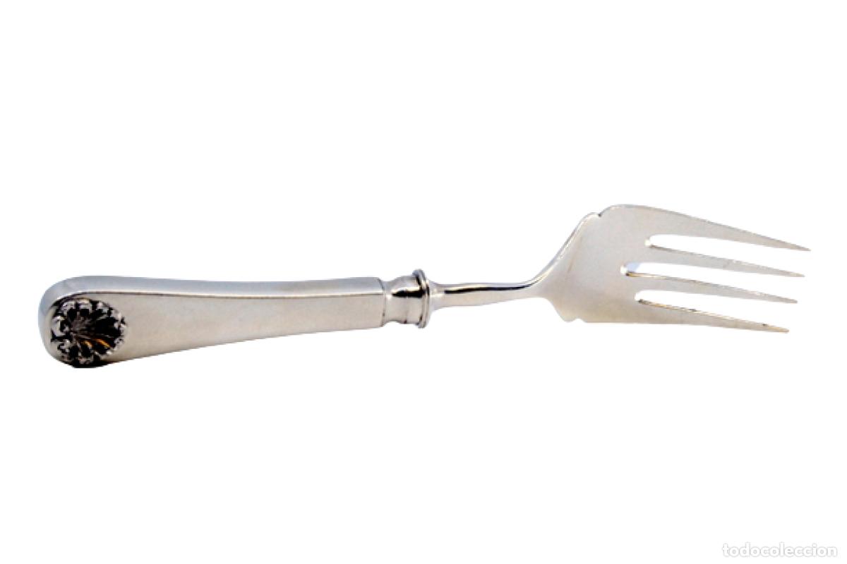 Antig&uuml;edades: Tenedor de plata, para servir pescado - Foto 1