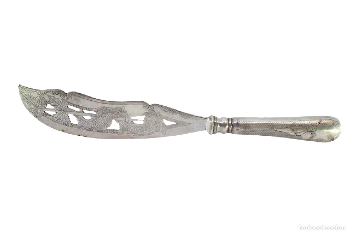 Antig&uuml;edades: Cuchillo de plata, para pescar. - Foto 1