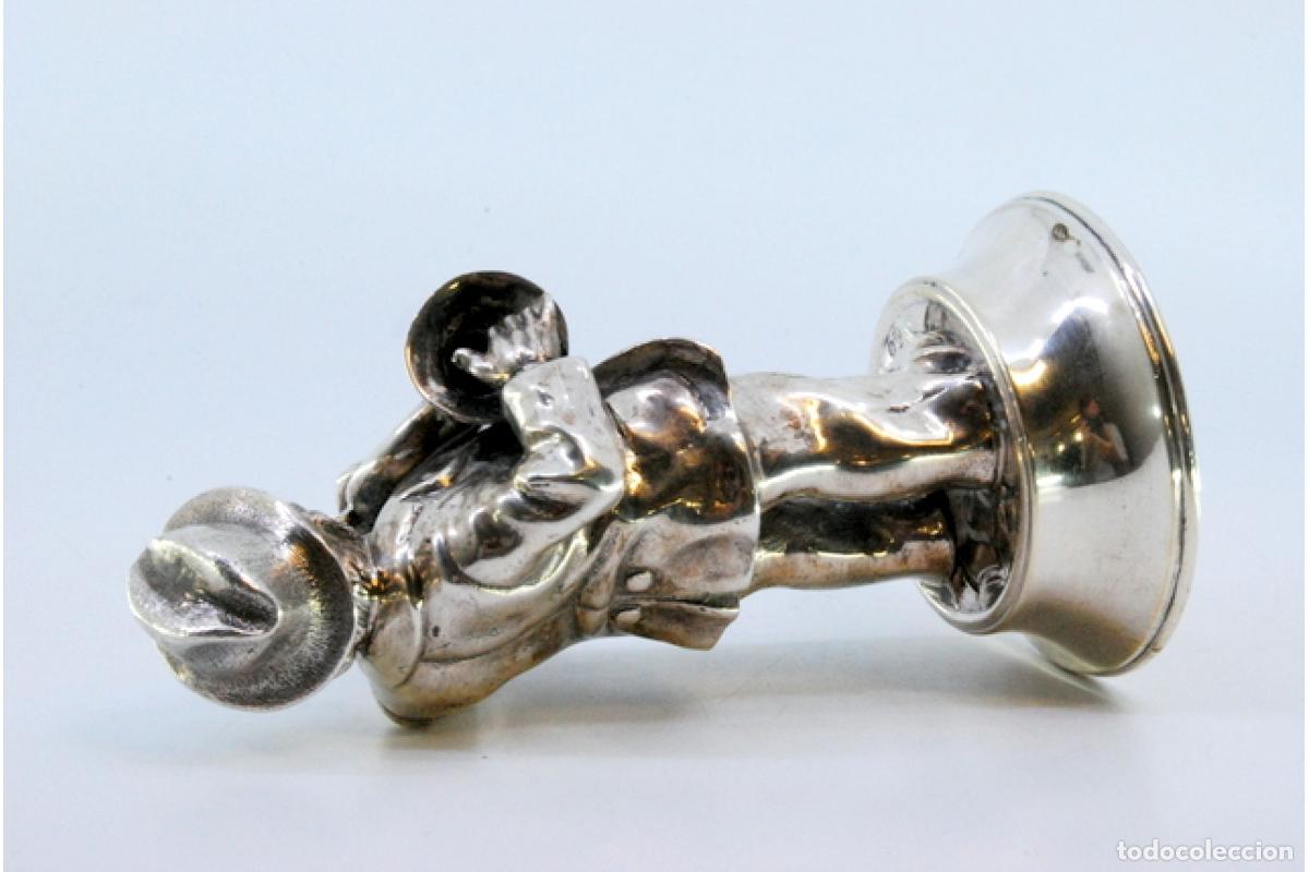 Antig&uuml;edades: M&uacute;sico de plata, tocando la trompeta. - Foto 5