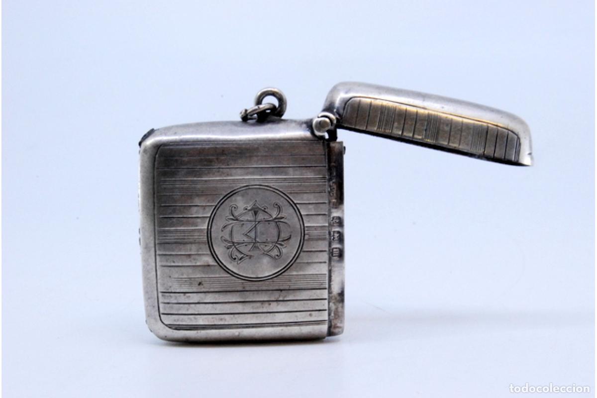 Antig&uuml;edades: Caja de cerillas de plata - Foto 3