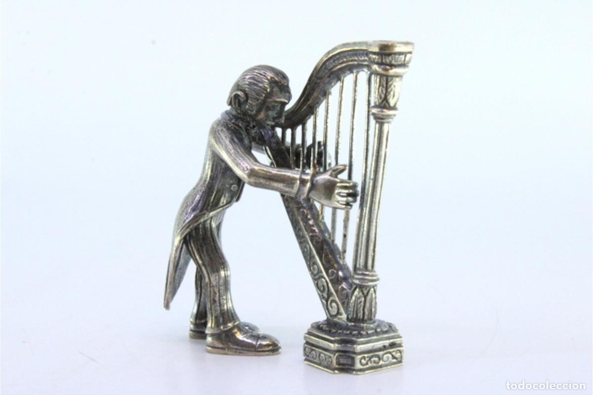 Antig&uuml;edades: M&uacute;sico de plata tocando el arpa - Foto 6