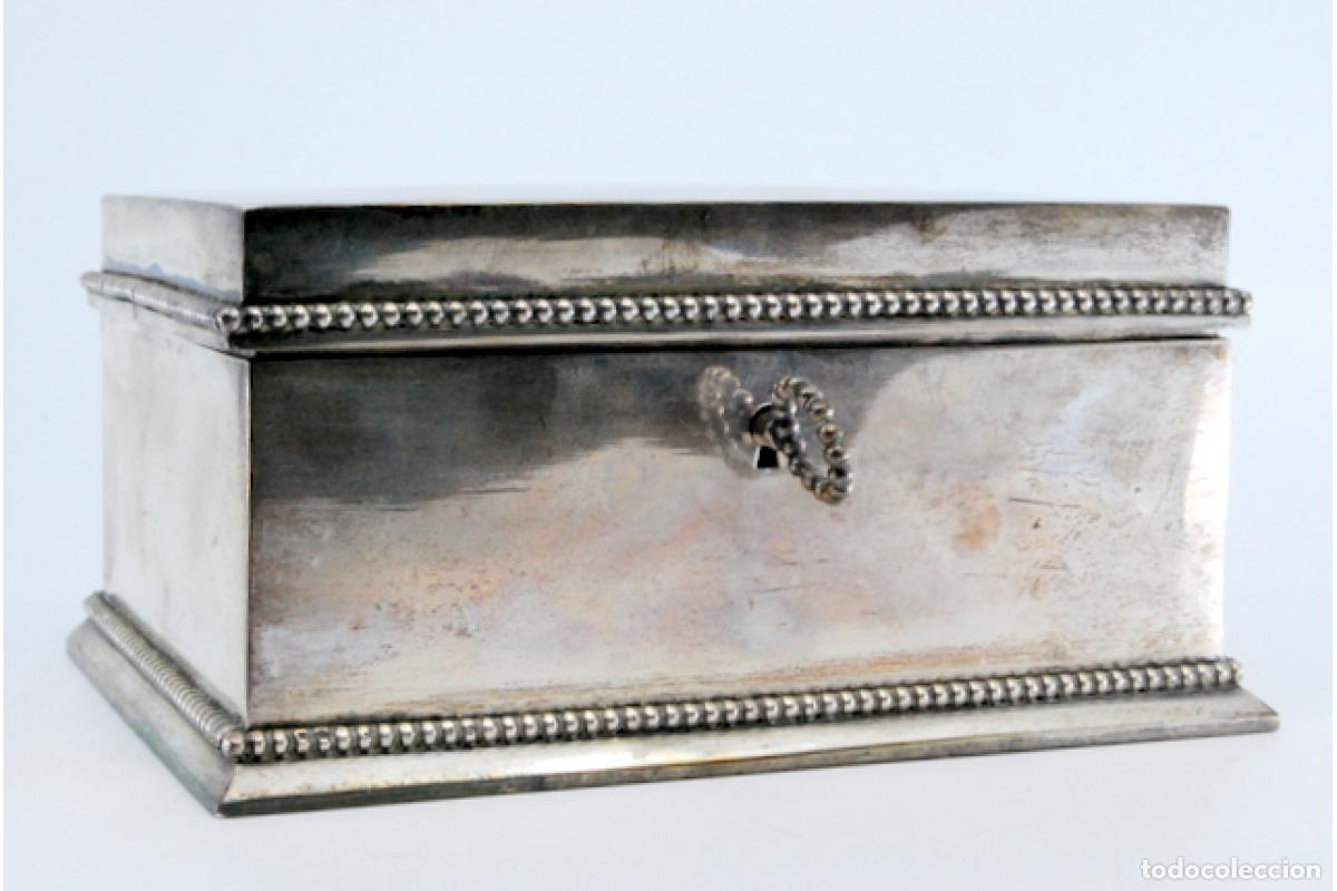 Antig&uuml;edades: Caja de joyer&iacute;a de plata - Foto 3
